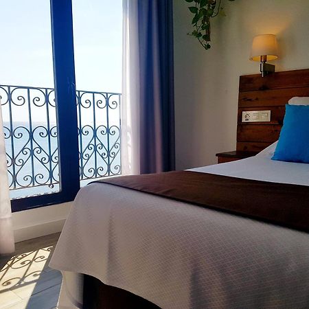 Hostal Boutique Casa Del Mar Altea Esterno foto