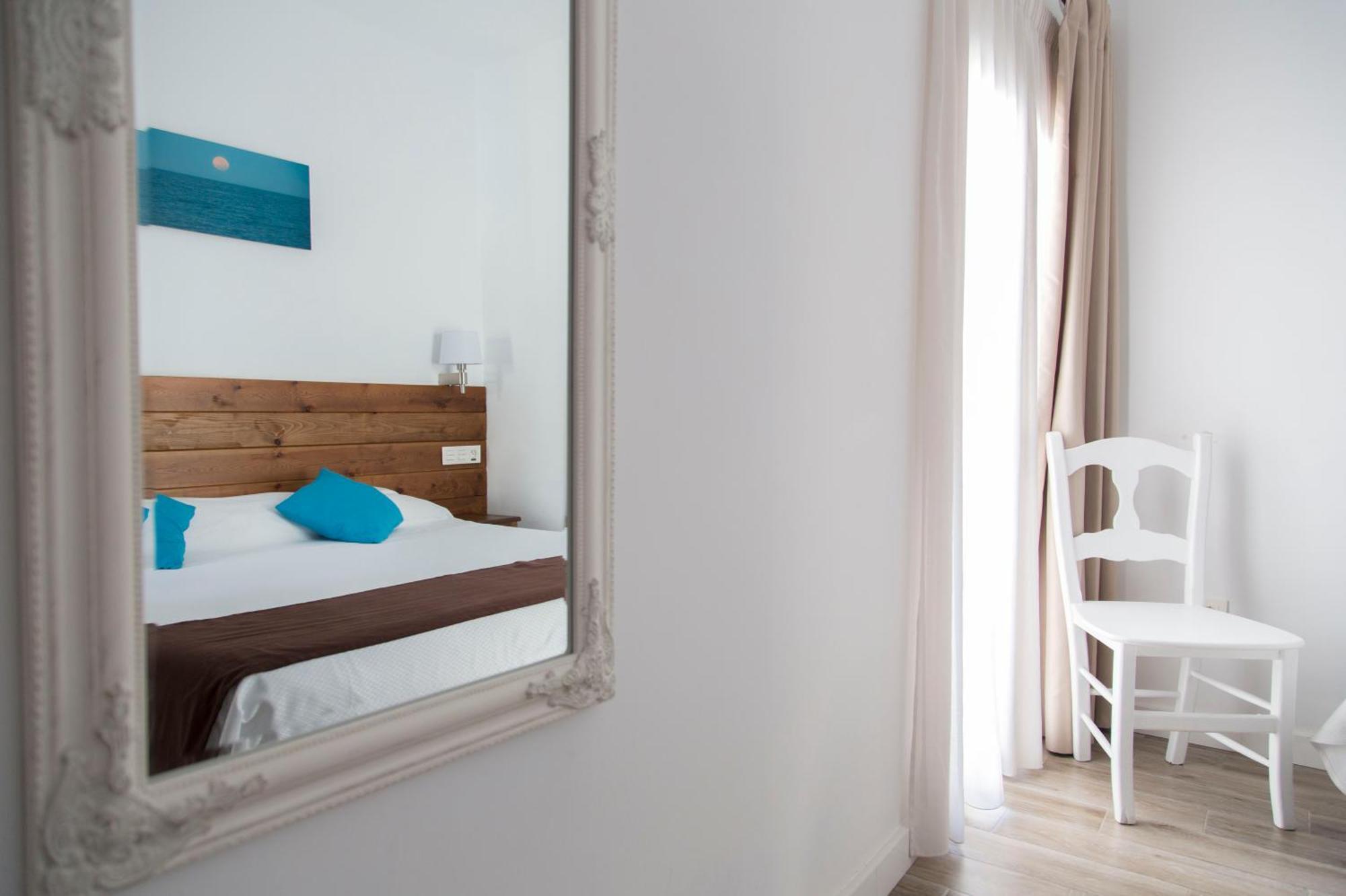 Hostal Boutique Casa Del Mar Altea Esterno foto